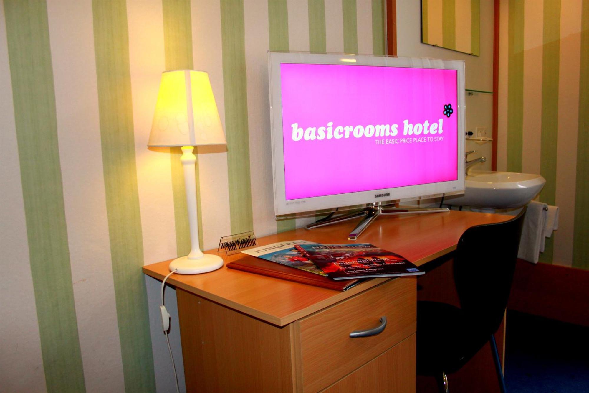 Basicrooms Hotel Unterseen Zewnętrze zdjęcie